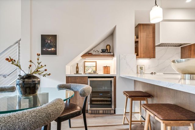 532 Grove St, Healdsburg, CA 95448