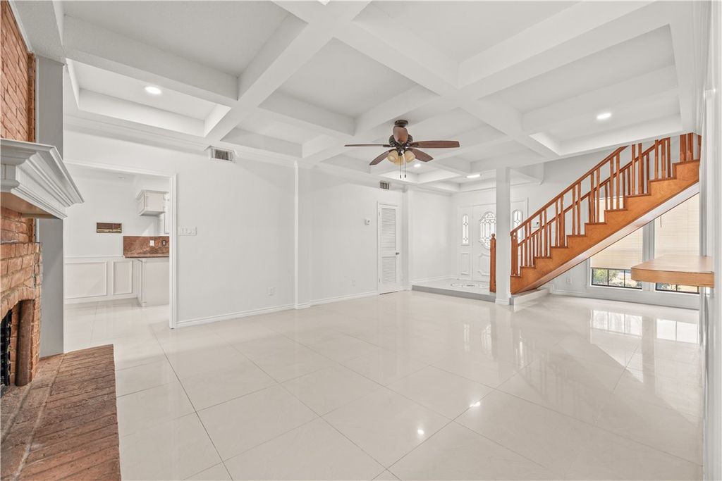 6622 Hunt Dr, Corpus Christi, TX 78413 — photo 5