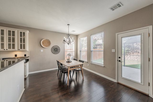 5545 Dunn Hill Drive, Fort Worth, TX 76137