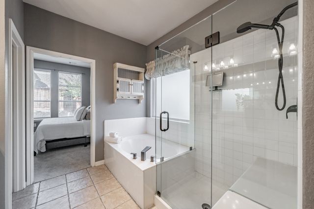 5545 Dunn Hill Drive, Fort Worth, TX 76137