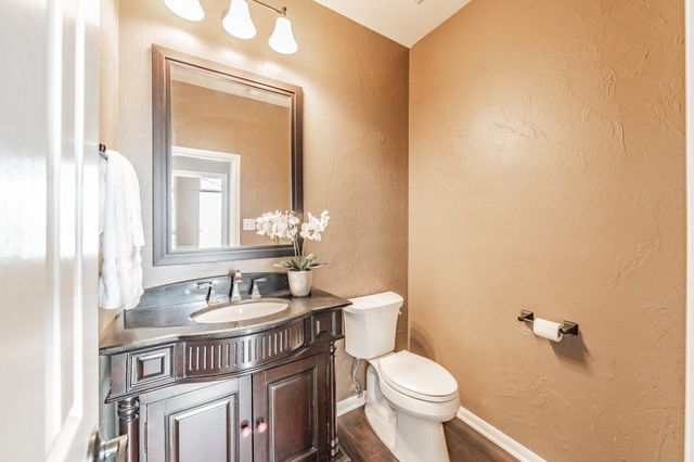 5545 Dunn Hill Drive, Fort Worth, TX 76137