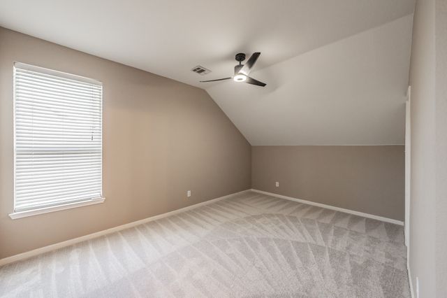 5545 Dunn Hill Drive, Fort Worth, TX 76137