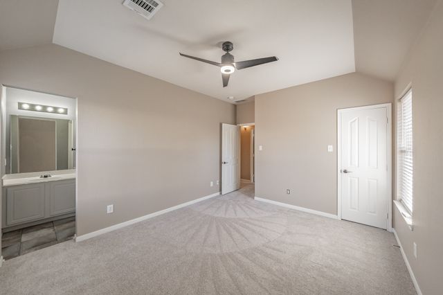 5545 Dunn Hill Drive, Fort Worth, TX 76137