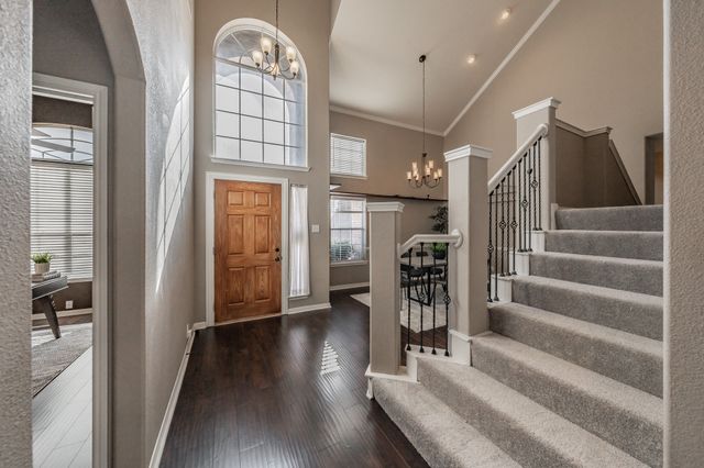 5545 Dunn Hill Drive, Fort Worth, TX 76137