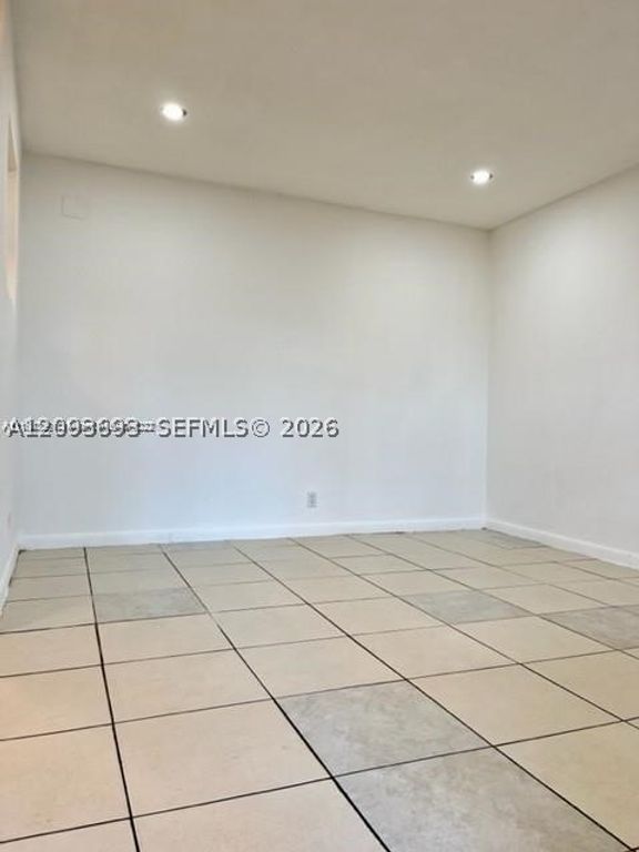 Image 17 of property listing at 1204 NE 5th Ave, Fort Lauderdale, FL 33304