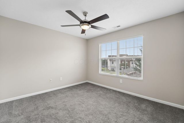 2045 River Rock Way, Reynoldsburg, OH 43068
