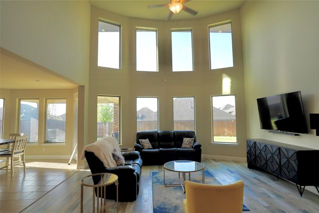 1013 Indian Grass Lane, Northlake, TX 76226