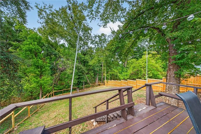 606 Melody Lane, Bentonville, AR 72712