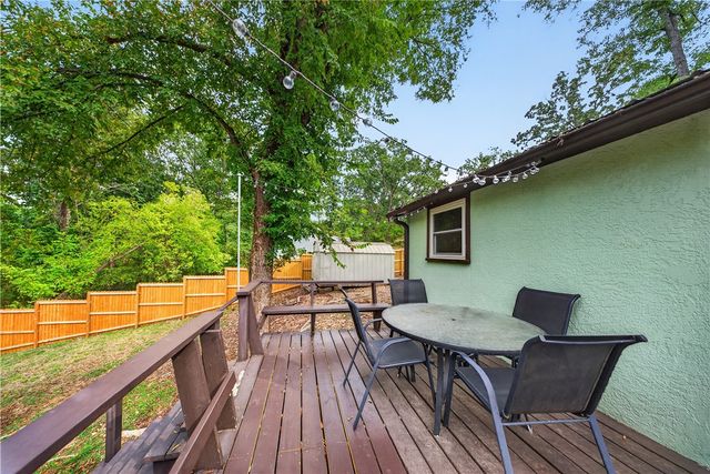 606 Melody Lane, Bentonville, AR 72712