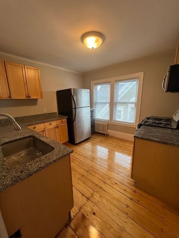 18 Whitby Terrace 3, Boston, MA 02125