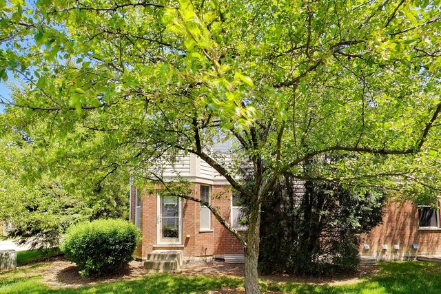 1050 Samantha Drive, Lake Zurich, IL 60047
