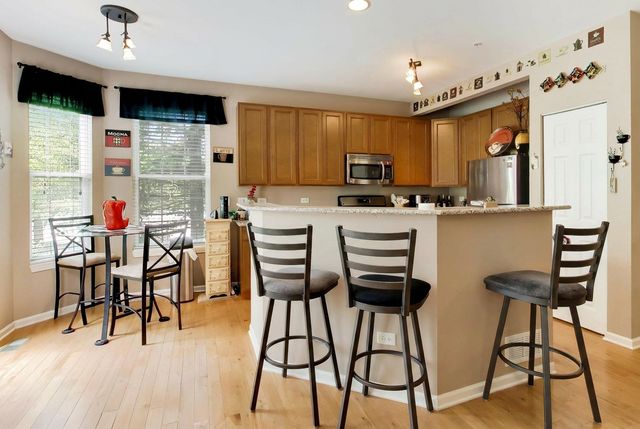 1050 Samantha Drive, Lake Zurich, IL 60047