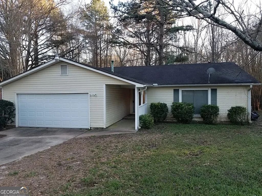 9425 Forest Knoll Drive, Jonesboro, GA 30238