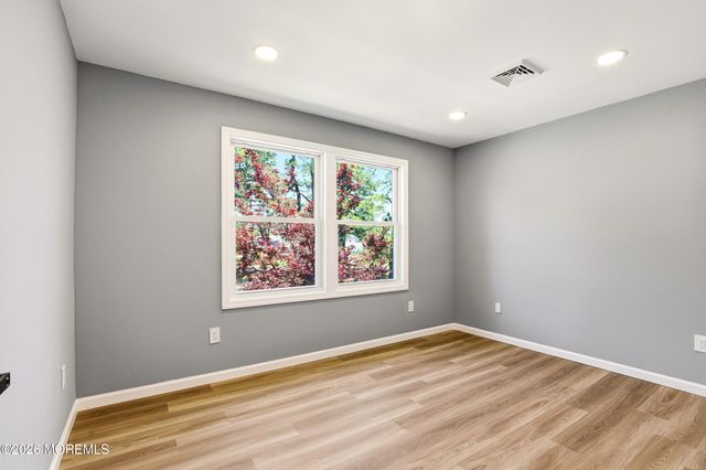 203 Seneca Trail, Browns Mills, NJ 08015