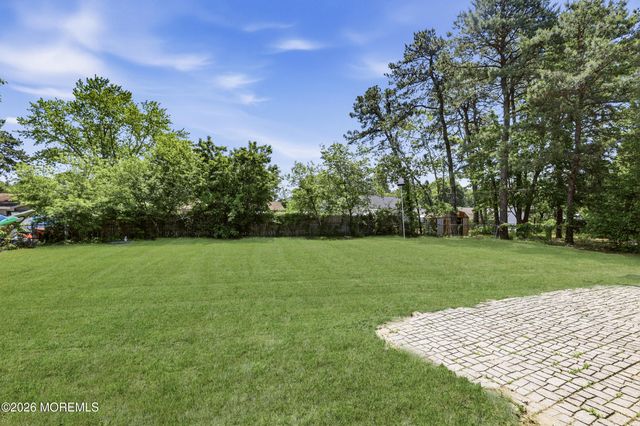 203 Seneca Trail, Browns Mills, NJ 08015