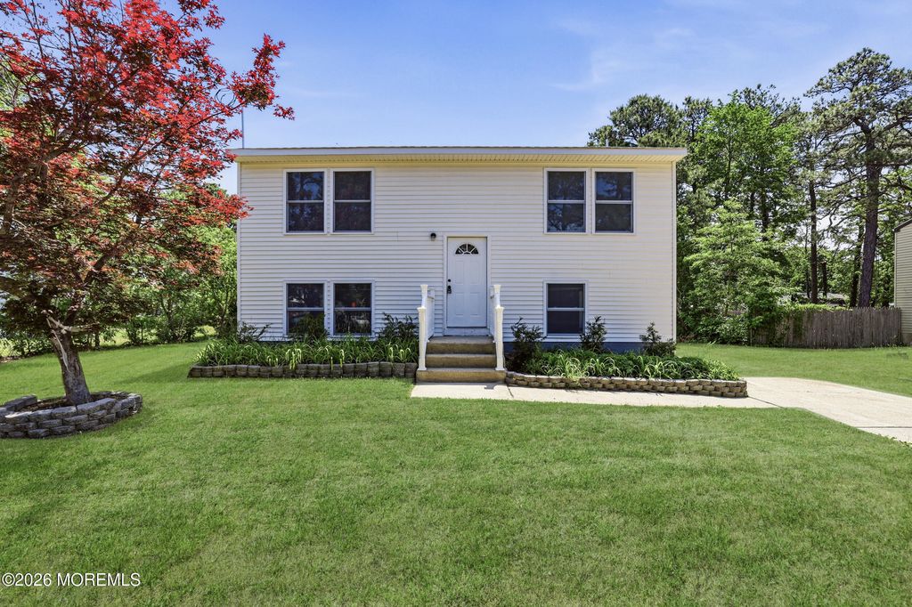 203 Seneca Trail, Browns Mills, NJ 08015