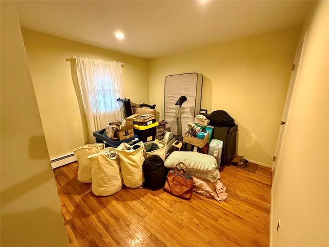 14 Merlin Lane, East Setauket, NY 11733