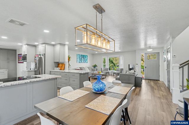 1706 Chelan St NE, Keizer, OR 97303