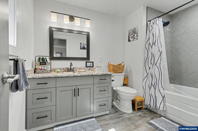 1706 Chelan St NE, Keizer, OR 97303