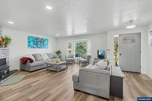 1706 Chelan St NE, Keizer, OR 97303