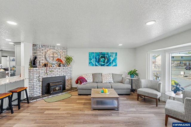 1706 Chelan St NE, Keizer, OR 97303