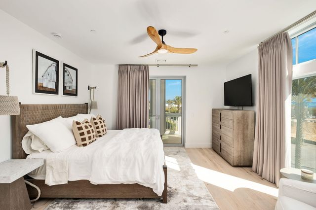 20 Mark Twain Lane UNIT 303, Alys Beach, FL 32461