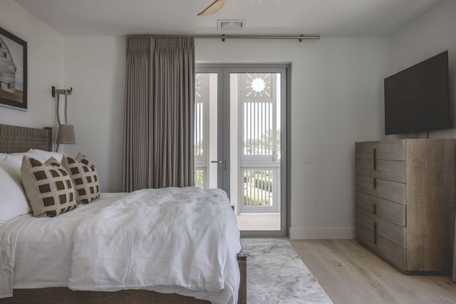 20 Mark Twain Lane UNIT 303, Alys Beach, FL 32461