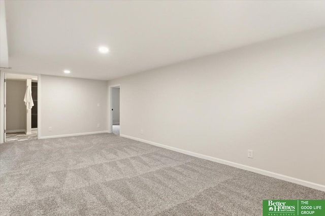 5420 Florence Boulevard, Omaha, NE 68110