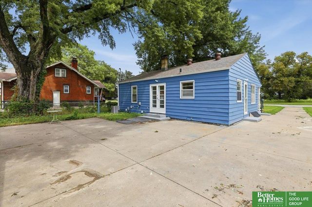 5420 Florence Boulevard, Omaha, NE 68110
