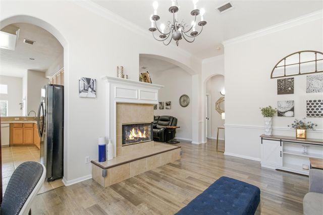 2105 Forest Glen Lane, Kemah, TX 77565