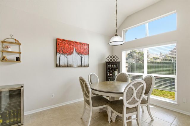 2105 Forest Glen Lane, Kemah, TX 77565