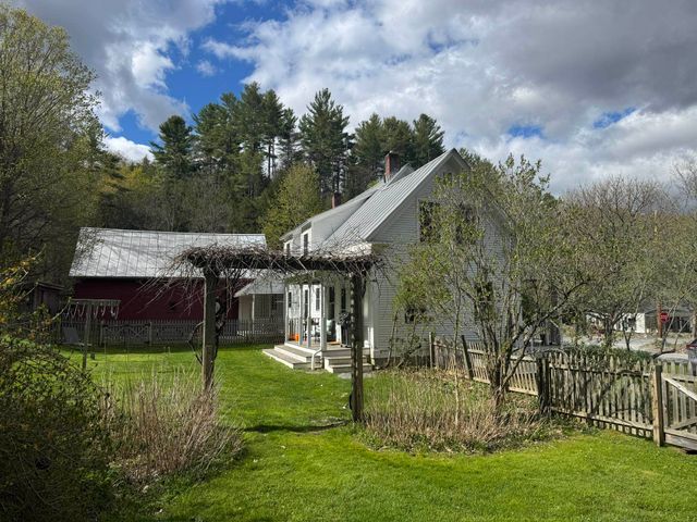 175 Creamery Street, Plainfield, VT 05667