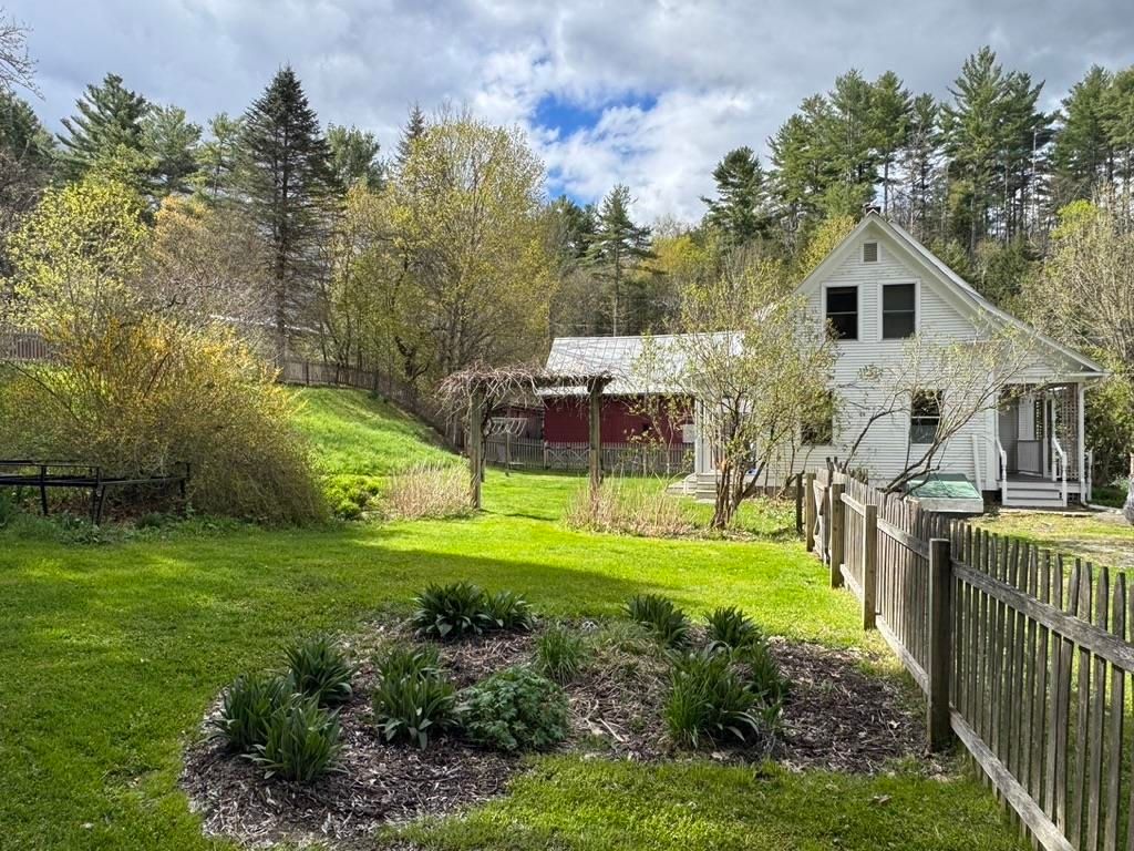 175 Creamery Street, Plainfield, VT 05667