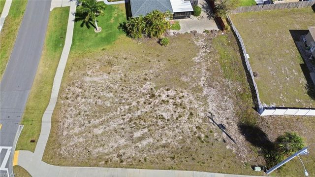 1201 6th AVE, Marco Island, FL 34145