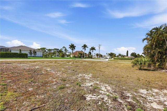 1201 6th AVE, Marco Island, FL 34145