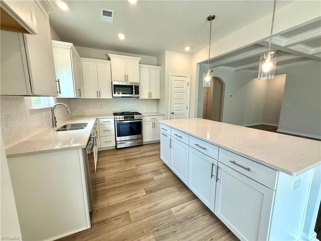 244 Yarrow Drive, Lexington, NC 27295