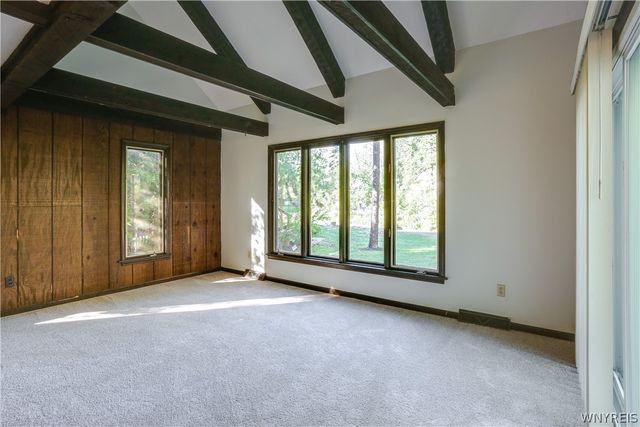 294 Little Robin Road, Amherst, NY 14228