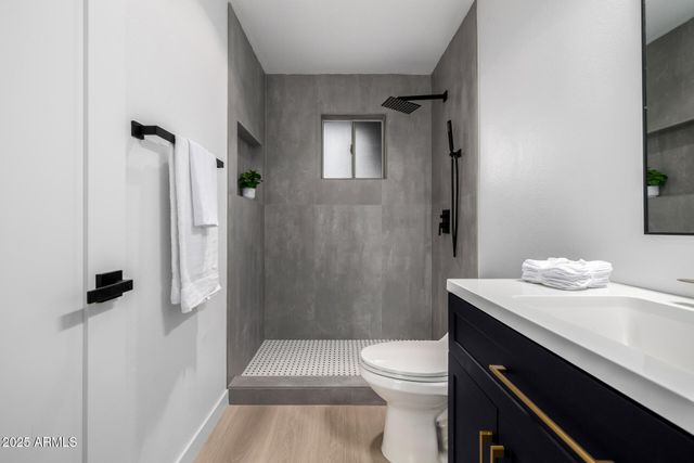 6019 E BUTTE Street, Mesa, AZ 85205