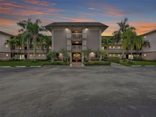 4900 WASHINGTON ST 203, Hollywood, FL 33021