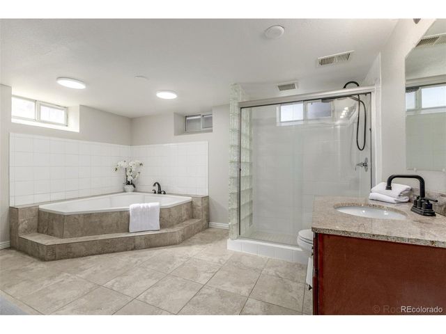 3627 Leyden St, Denver, CO 80207