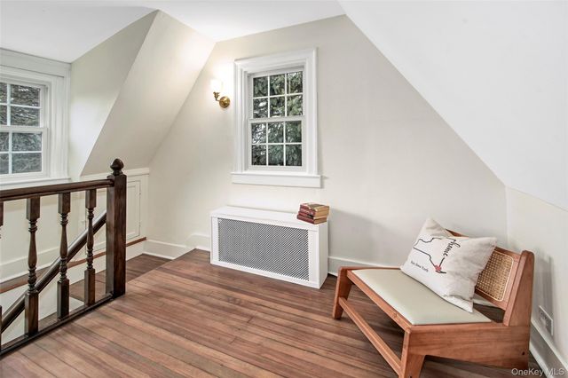 319 Oakland Beach Avenue, Rye, NY 10580