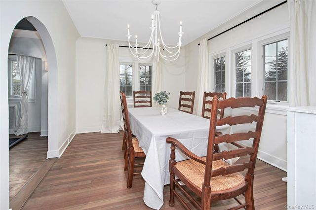 319 Oakland Beach Avenue, Rye, NY 10580