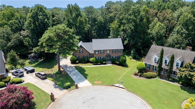 560 Trombley Bay Lane, Lawrenceville, GA 30044