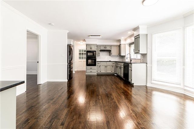 560 Trombley Bay Lane, Lawrenceville, GA 30044