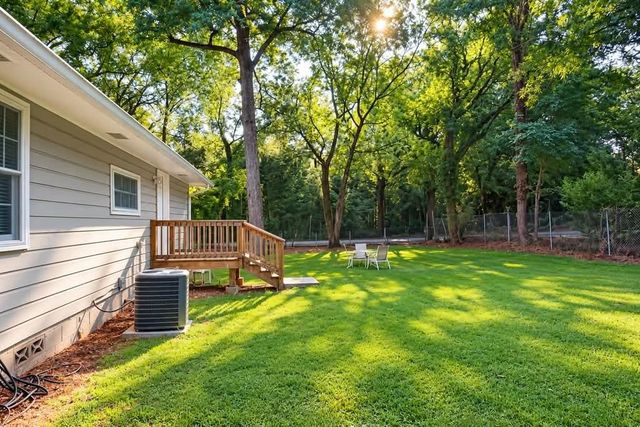 262 NE Forest Avenue, Marietta, GA 30060