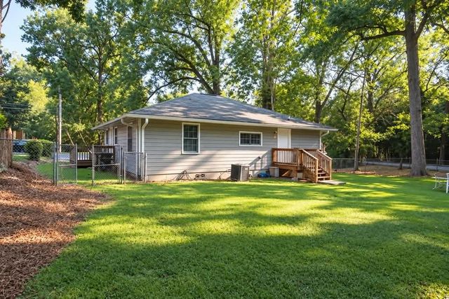 262 NE Forest Avenue, Marietta, GA 30060