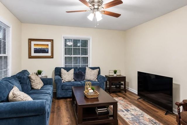 262 NE Forest Avenue, Marietta, GA 30060