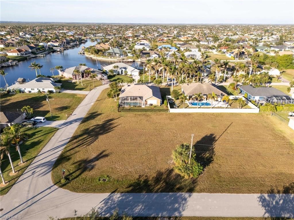 5308 SW 17th PL, CAPE CORAL, FL 33914 — exterior