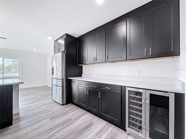 2335 MURILLA WAY S, St Petersburg, FL 33712