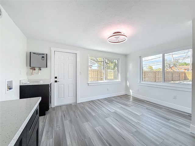 2335 MURILLA WAY S, St Petersburg, FL 33712